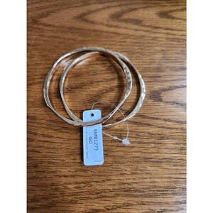 What's Hot 2 Gold Bangle Bracelets